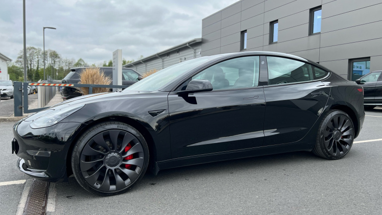Tesla Model 3 Performance AWD 4dr [Performance Upgrade] Auto Electric Saloon